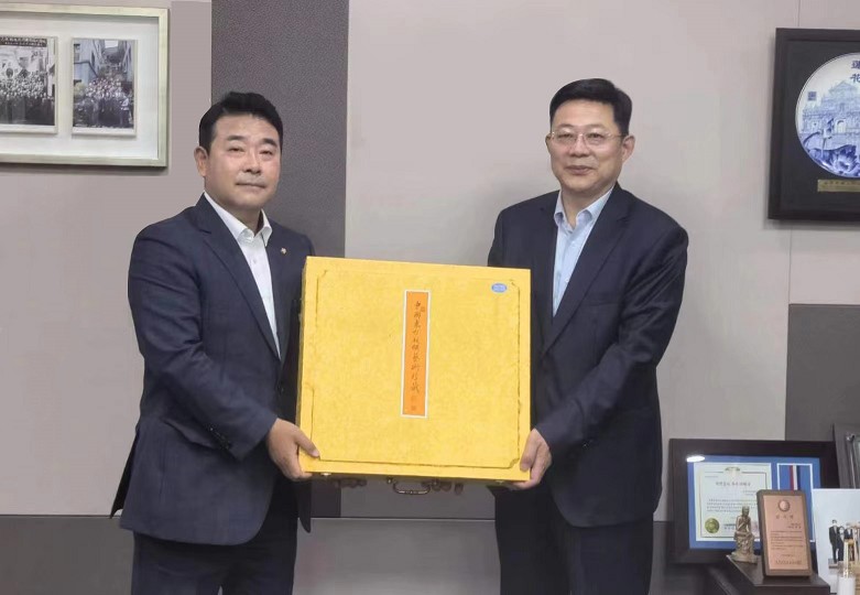 微(wēi)信圖片_20221101174737_眸目壓縮.jpg