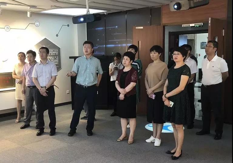 湖(hú)北省十堰市(shì)副市(shì)長(cháng)劉運梅一行來(lái)悅達數夢考察調研